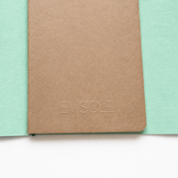 Carnet en cuir vert A6