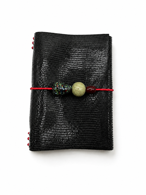 Carnet en cuir noir A6
