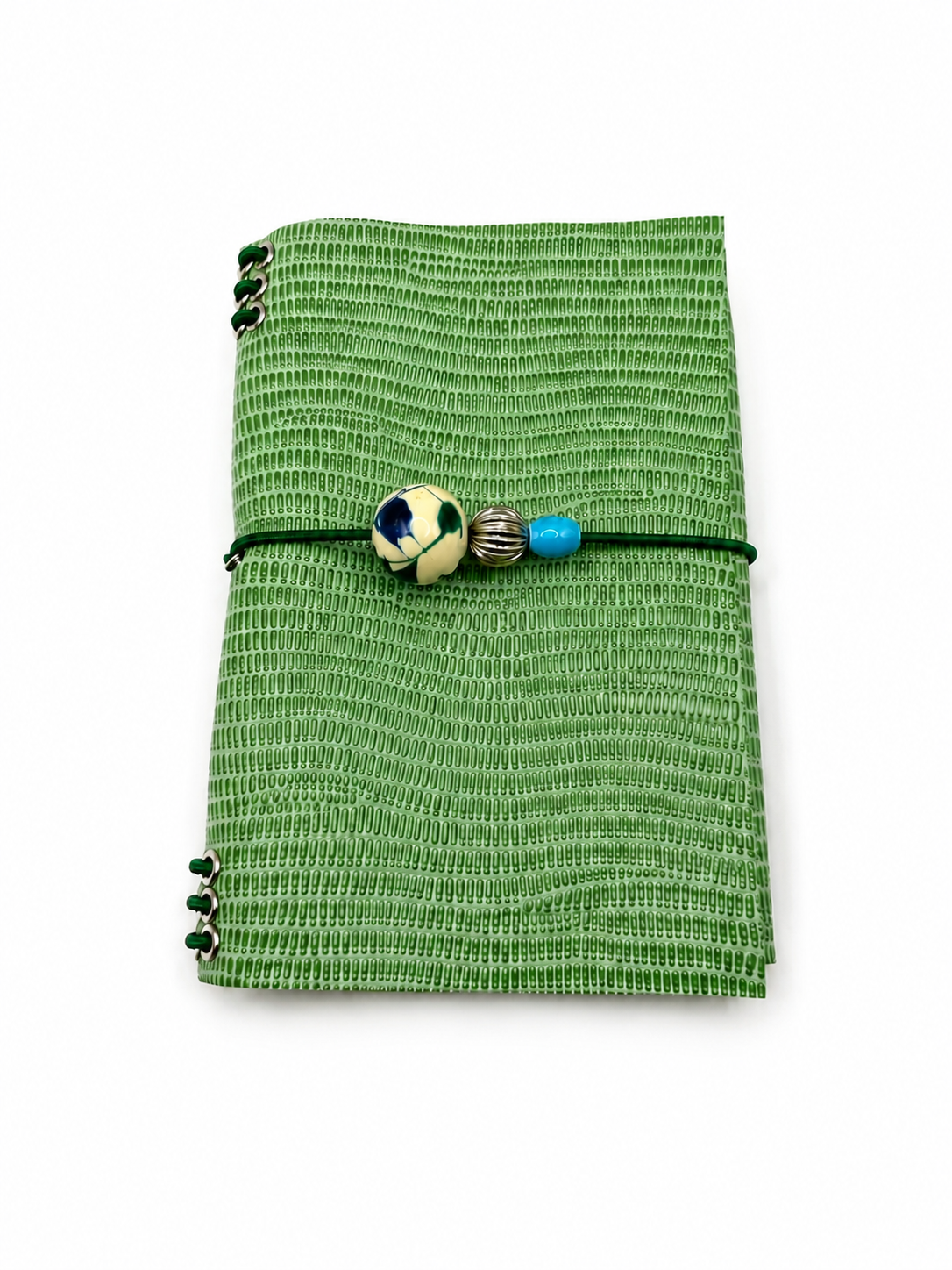 Carnet en cuir vert A6