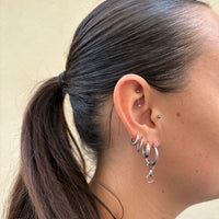 Boucles d'oreilles dépareillées anneaux